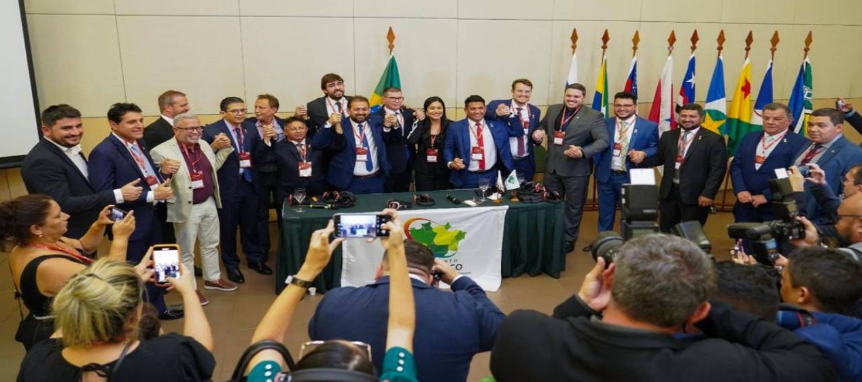 Você está visualizando atualmente POSSE|Deputados da Assembleia Legislativa de Roraima assumem cargos estratégicos no Parlamento Amazônico