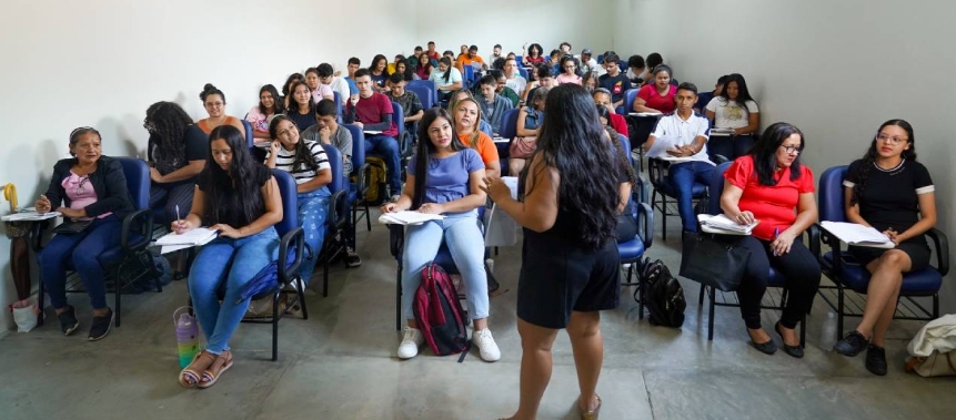 Você está visualizando atualmente Escolegis leva cursos de atendente de farmácia e cuidador de alunos para população de Rorainópolis