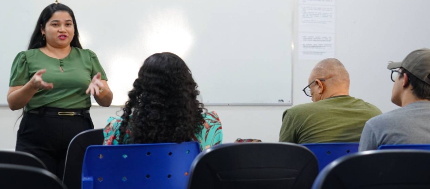 No momento, você está visualizando ALE-RR celebra Dia dos Professores com valorização e normas que beneficiam classe